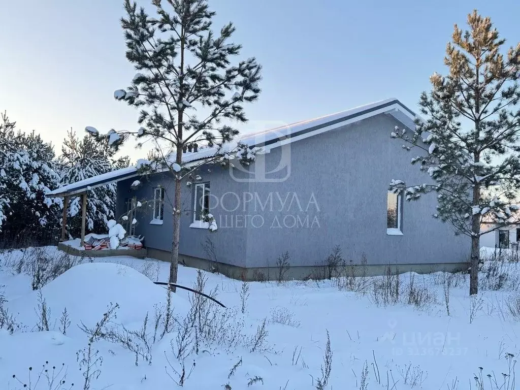 Дом в Свердловская область, Белоярский муниципальный округ, пос. ... - Фото 1