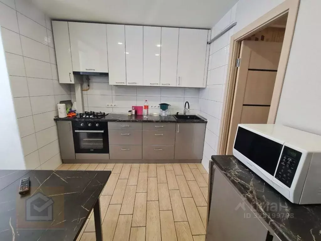 2-к кв. Крым, Симферополь ул. Лебедева, 46 (50.1 м) - Фото 1