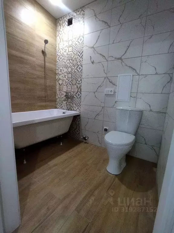 3-к кв. Томская область, Асино ул. Ленина, 1 (58.0 м) - Фото 0