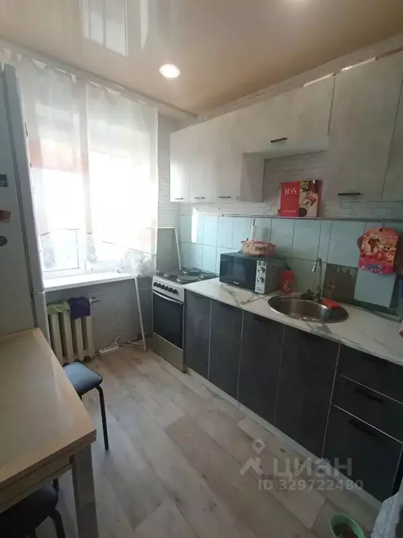 3-к кв. Хакасия, Черногорск ул. Генерала Тихонова, 19 (63.7 м) - Фото 1