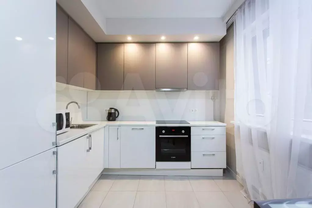 1-к. квартира, 40 м, 11/15 эт. - Фото 1