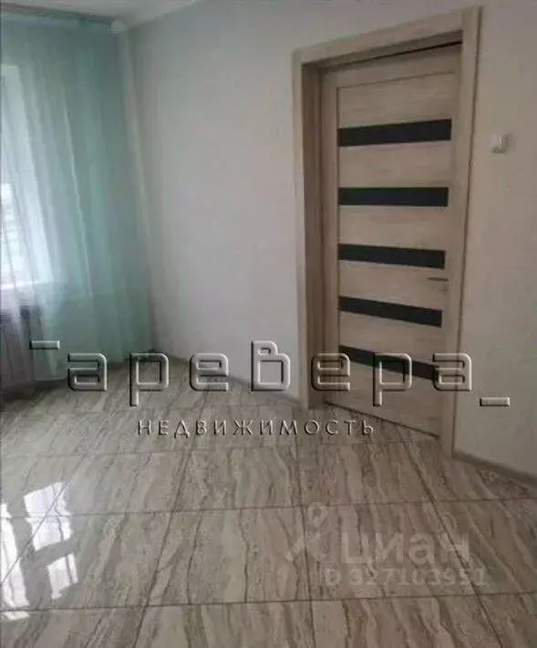 Помещение свободного назначения в Красноярский край, Красноярск наб. ... - Фото 2