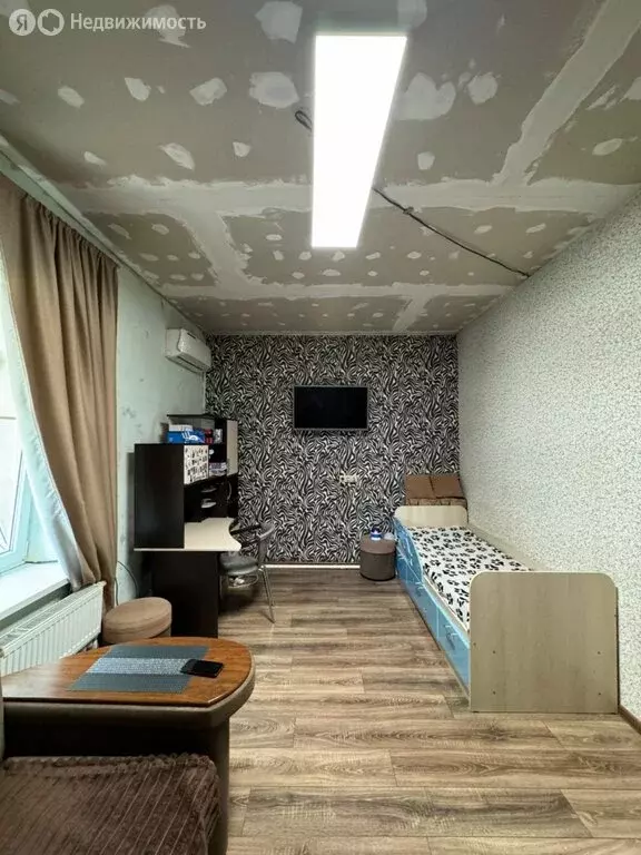1-комнатная квартира: село Победное, улица Ленина, 1 (38.7 м) - Фото 0