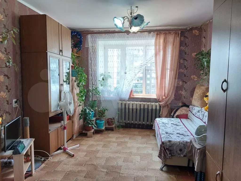 Комната 18 м в 4-к., 5/5 эт. - Фото 0