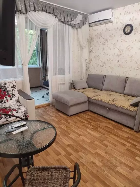 3-к кв. Краснодарский край, Сочи Гагарина мкр, бул. Цветной, 13 (56.0 ... - Фото 0