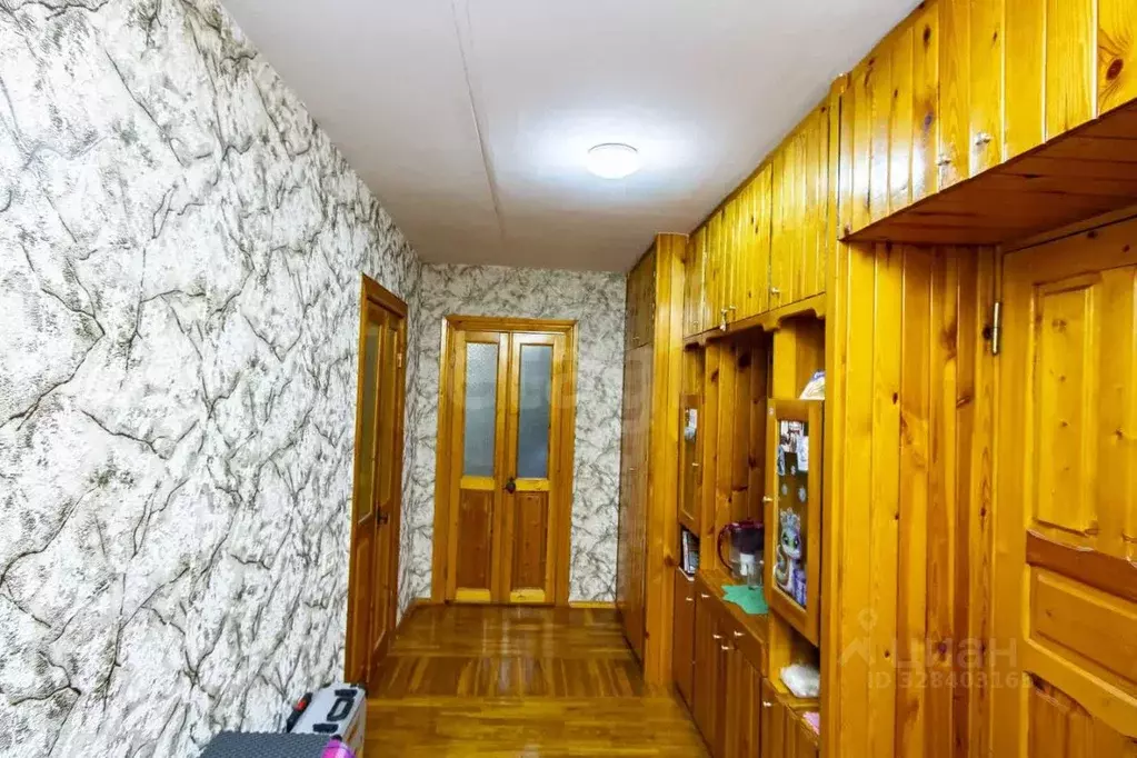 2-к кв. Тюменская область, Тюмень Одесская ул., 18а (50.0 м) - Фото 1