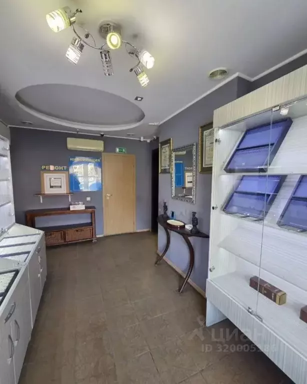 Торговая площадь в Свердловская область, Екатеринбург ул. Победы, 55 ... - Фото 2