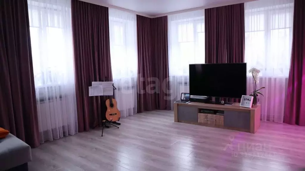 Дом в Ямало-Ненецкий АО, Салехард Теремки мкр, 5 (209 м) - Фото 1