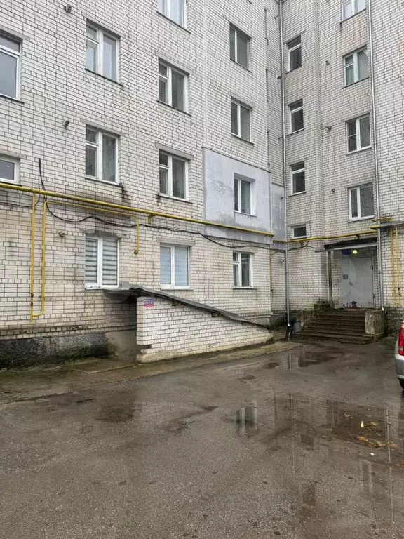 2-к. квартира, 54 м, 2/5 эт. - Фото 0