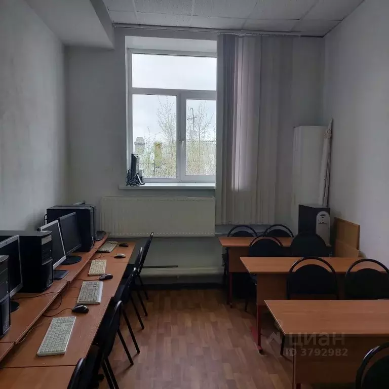 Офис в Владимирская область, Владимир ул. Гагарина, 11 (16 м) - Фото 1