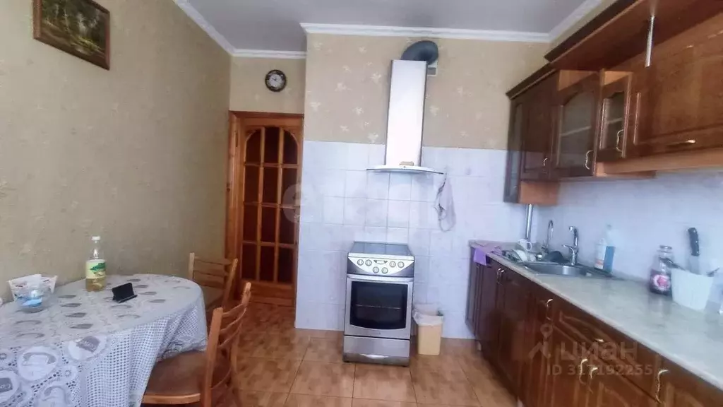 2-к кв. Крым, Симферополь ул. Гурзуфская (57.7 м) - Фото 1