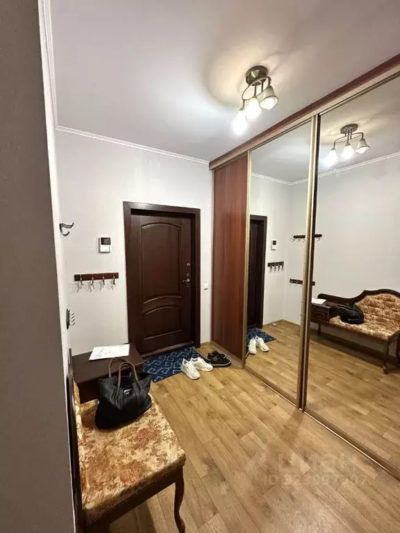 3-к кв. Омская область, Омск ул. Степанца, 2/1 (82.0 м) - Фото 1