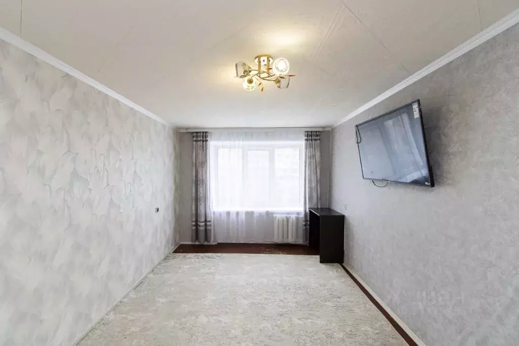 3-к кв. Тюменская область, Тюмень ул. Мельникайте, 50 (60.3 м) - Фото 1