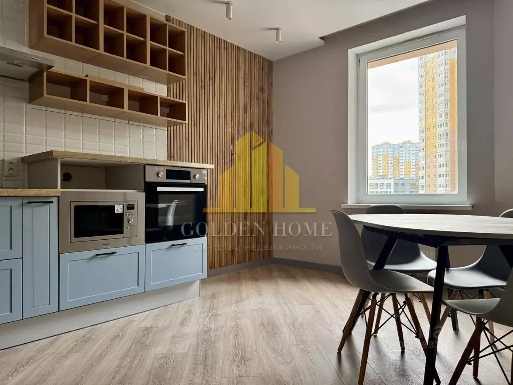 3-к кв. Санкт-Петербург просп. Королева, 65 (100.0 м) - Фото 1