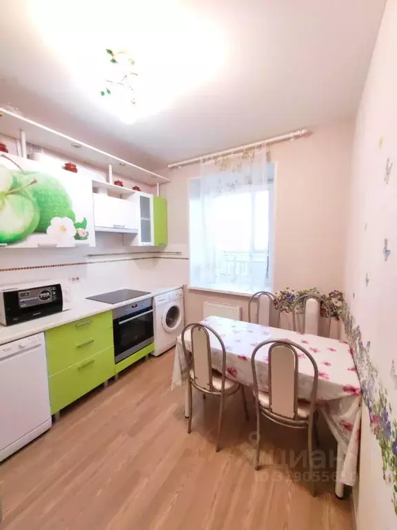 2-к кв. Татарстан, Казань ул. Рауиса Гареева, 92 (50.0 м) - Фото 1