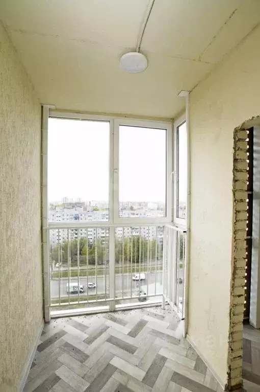 1-к кв. Омская область, Омск просп. Королева, 7 (40.3 м) - Фото 1