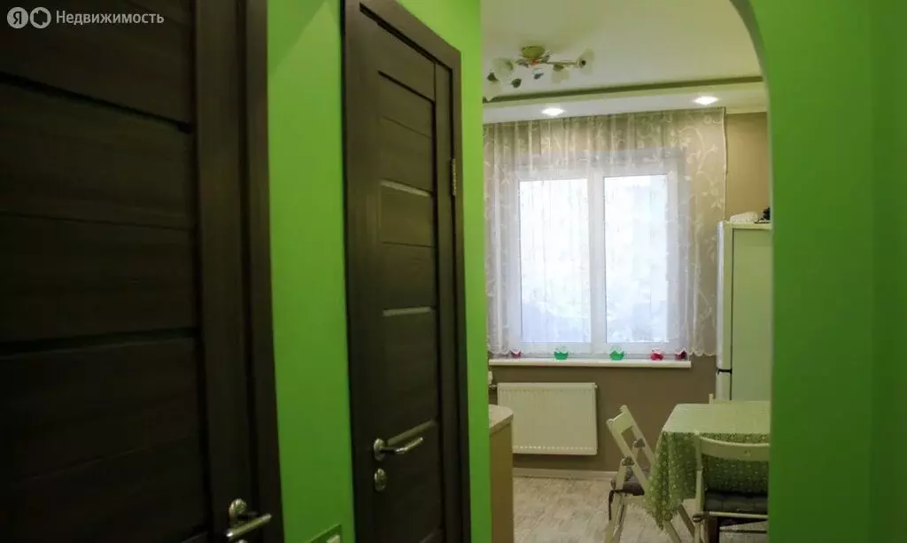 1-комнатная квартира: деревня Островцы, микрорайон Новые Островцы, ... - Фото 1