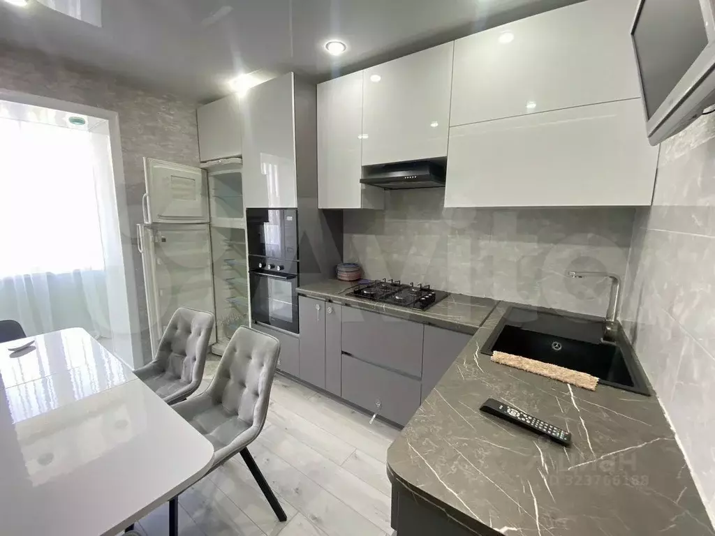 3-к кв. Краснодарский край, Усть-Лабинск Красная ул. (57.1 м) - Фото 1