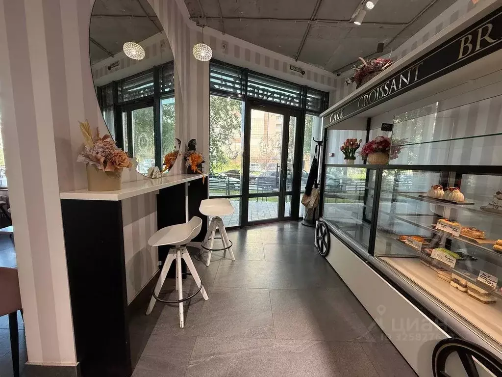 Помещение свободного назначения в Татарстан, Казань Спартаковская ул., ... - Фото 1