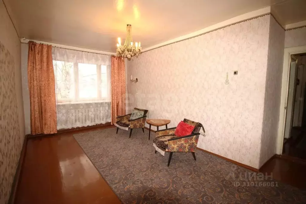 3-к кв. Вологодская область, Великий Устюг ул. Атласова, 10 (57.8 м) - Фото 0
