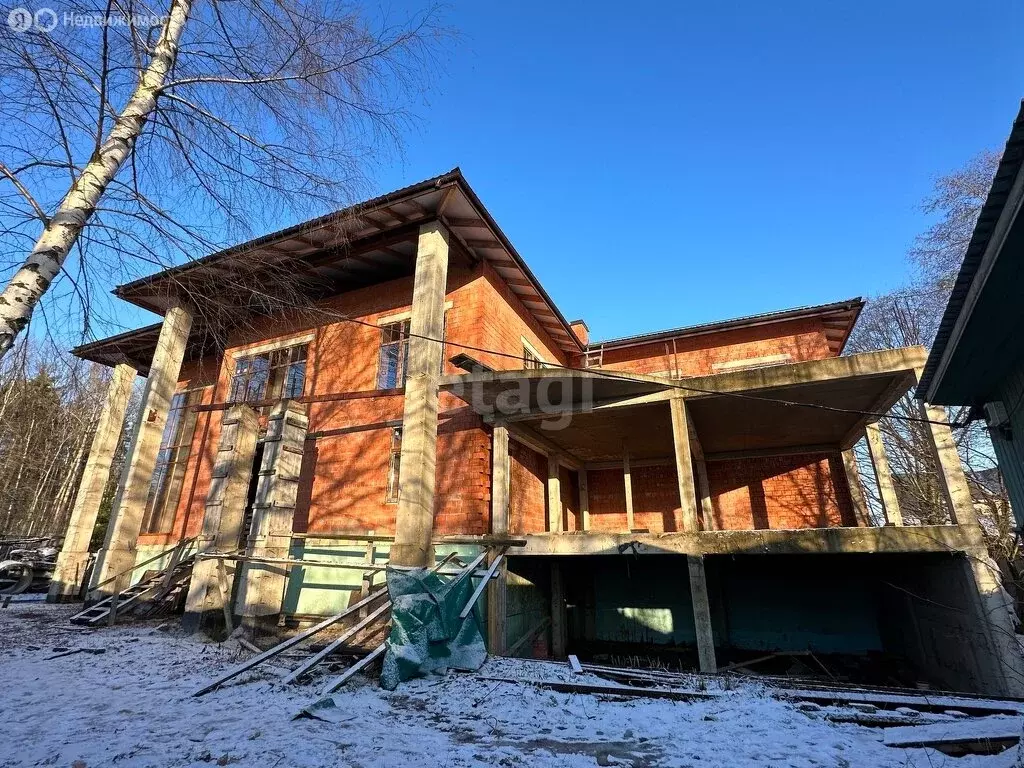 дом в всеволожский район, городской посёлок имени свердлова, . - Фото 0