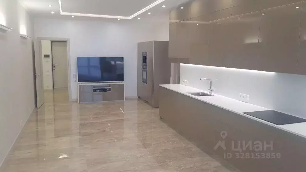 3-к кв. Тюменская область, Тюмень ул. Пожарных и Спасателей, 1к1 ... - Фото 1