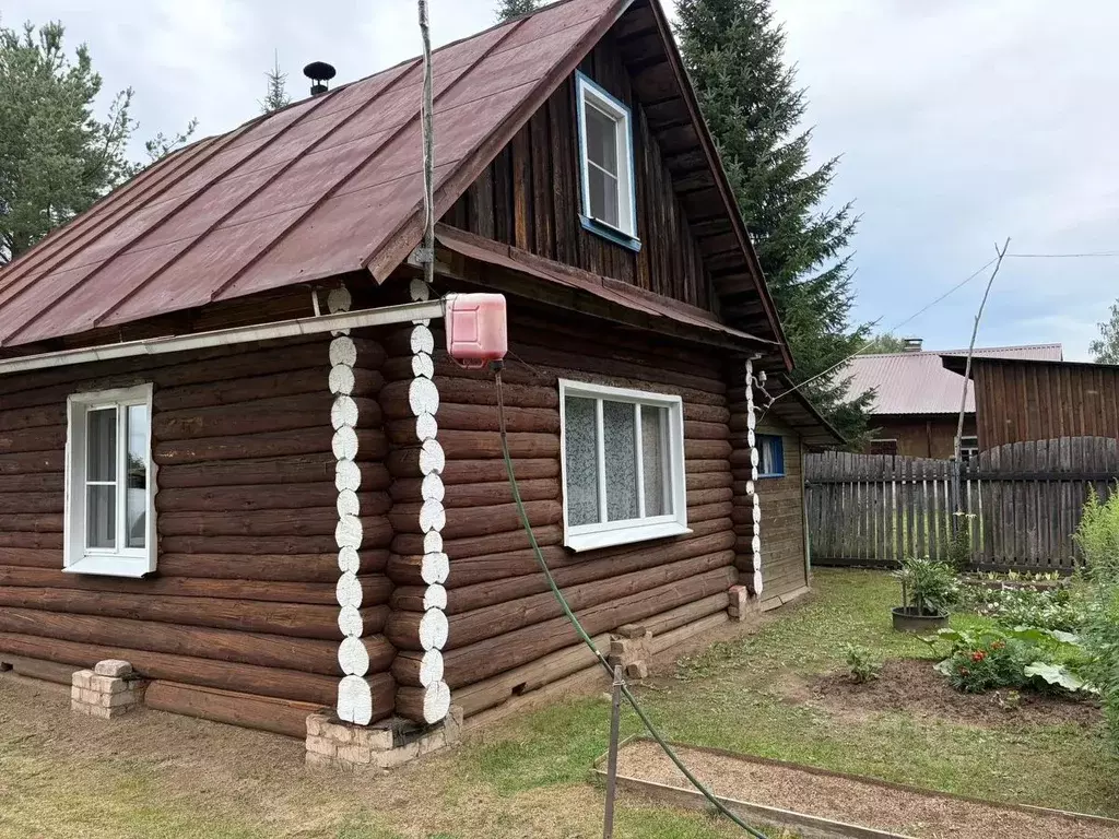 Дом в Кировская область, Орловский муниципальный округ, д. Криничи  ... - Фото 1