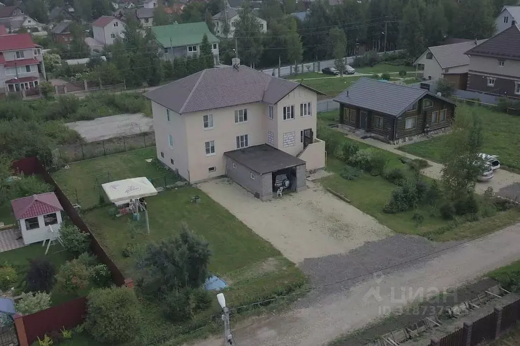 Дом в Ленинградская область, Гатчина Болотная ул., 6 (384 м) - Фото 0