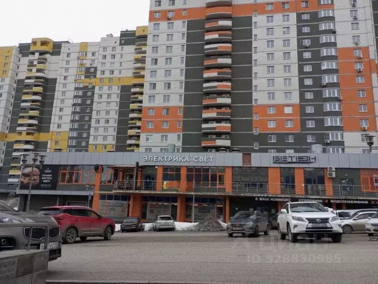 Помещение свободного назначения в Удмуртия, Ижевск Удмуртская ул., 268 ... - Фото 1