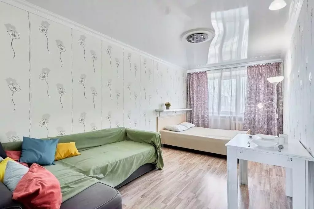 2-к кв. Тюменская область, Тюмень Холодильная ул., 57А (55.0 м) - Фото 1