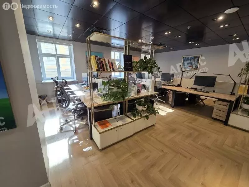Офис (180 м) - Фото 1