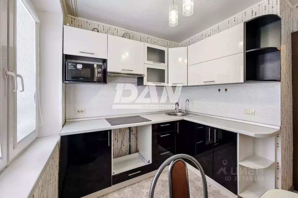 2-к кв. Челябинская область, Челябинск просп. Победы, 293 (48.2 м) - Фото 1