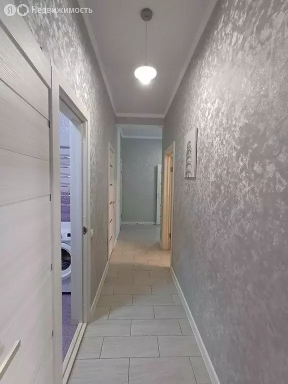 Дом в Михайловск, улица Леонида Утёсова (100 м) - Фото 1