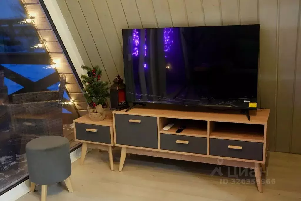 Дом в Курская область, Золотухинский район, Дмитриевский сельсовет, д. ... - Фото 2