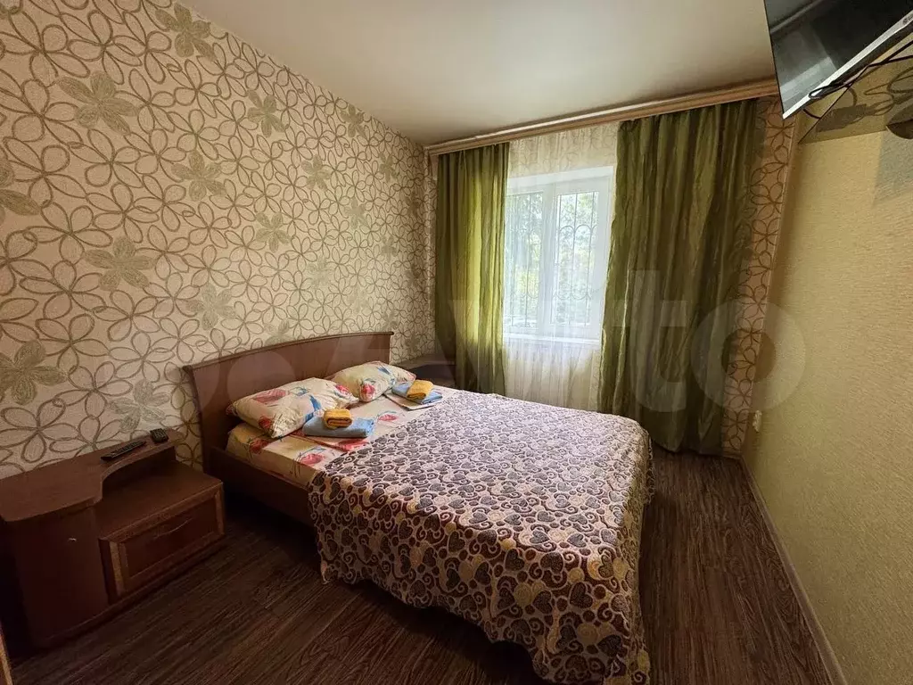 2-к. квартира, 41 м, 1/3 эт. - Фото 0