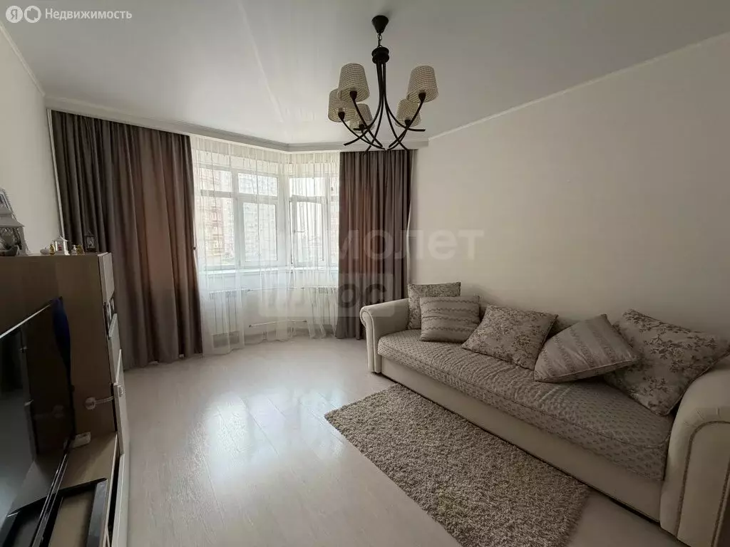 2-комнатная квартира: Оренбург, Салмышская улица, 45/1 (59.2 м) - Фото 1