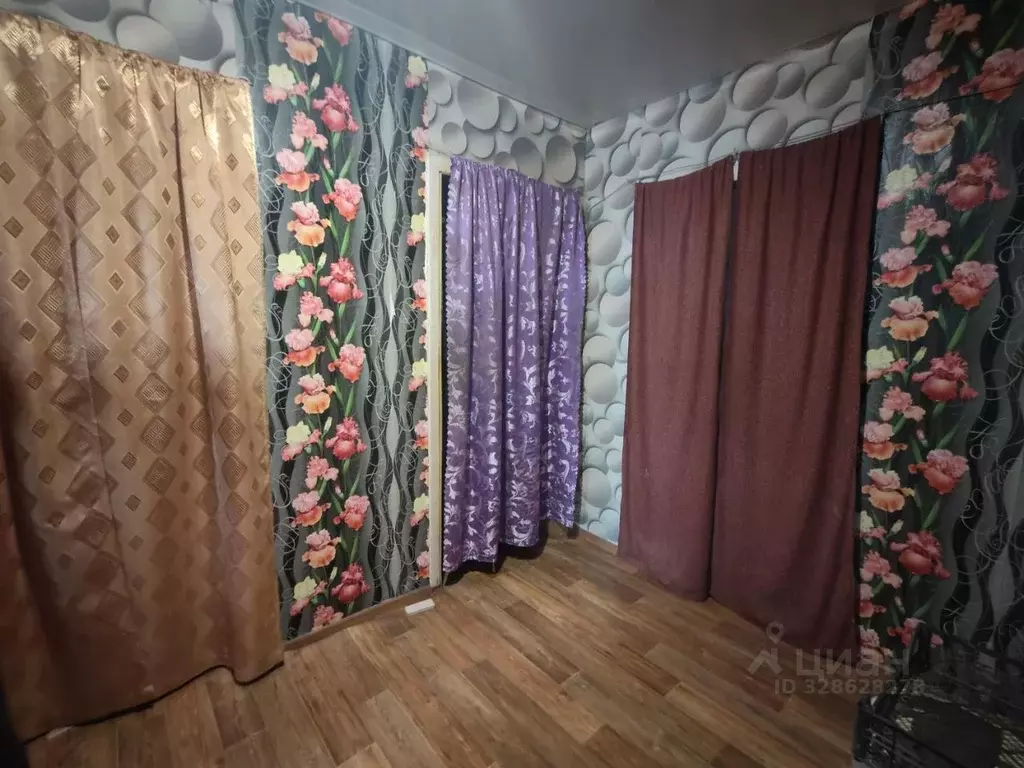 Комната Волгоградская область, Волгоград ул. Дегтярева, 33 (22.0 м) - Фото 2