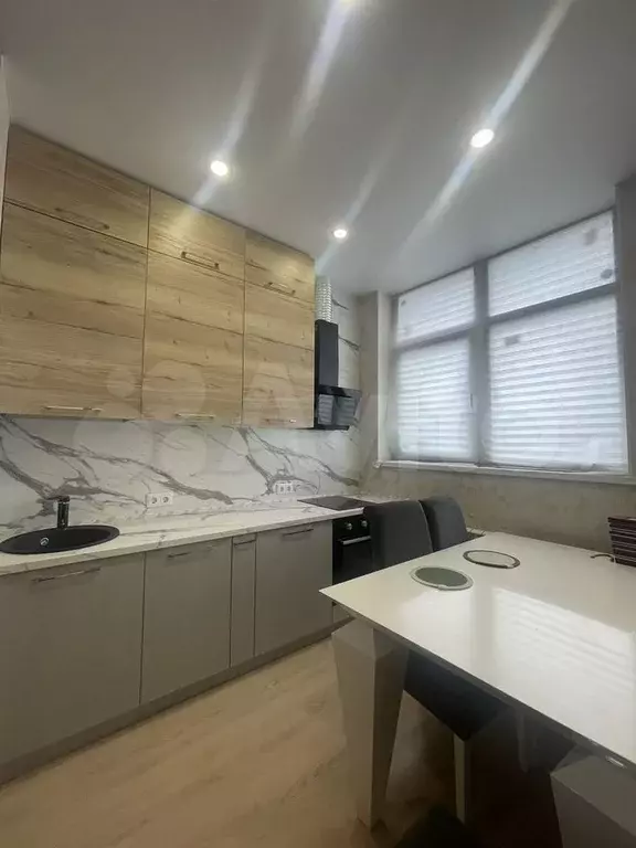 1-к. квартира, 45 м, 4/23 эт. - Фото 0