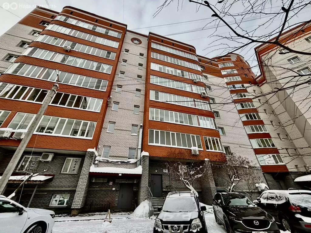 3-комнатная квартира: Сыктывкар, улица Бабушкина, 31 (100 м) - Фото 1