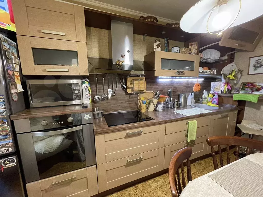 4-к. квартира, 86 м, 1/5 эт. - Фото 1