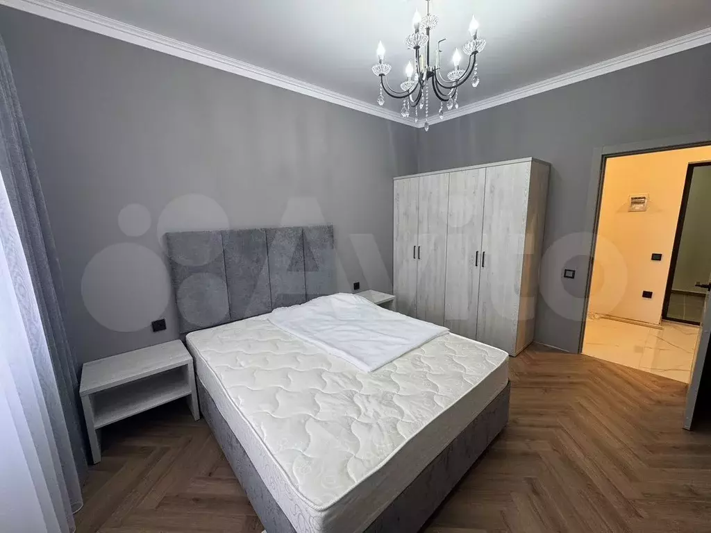 1-к. квартира, 40 м, 6/9 эт. - Фото 1