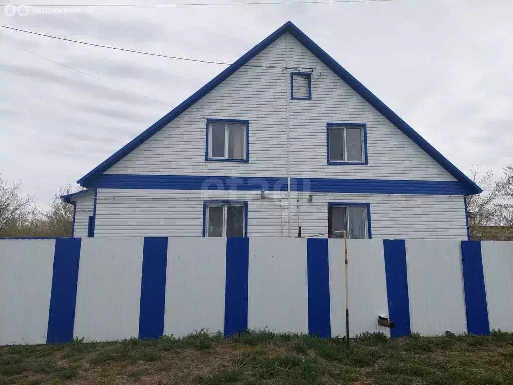 Дом в село Покровское, Пионерская улица (264 м) - Фото 0
