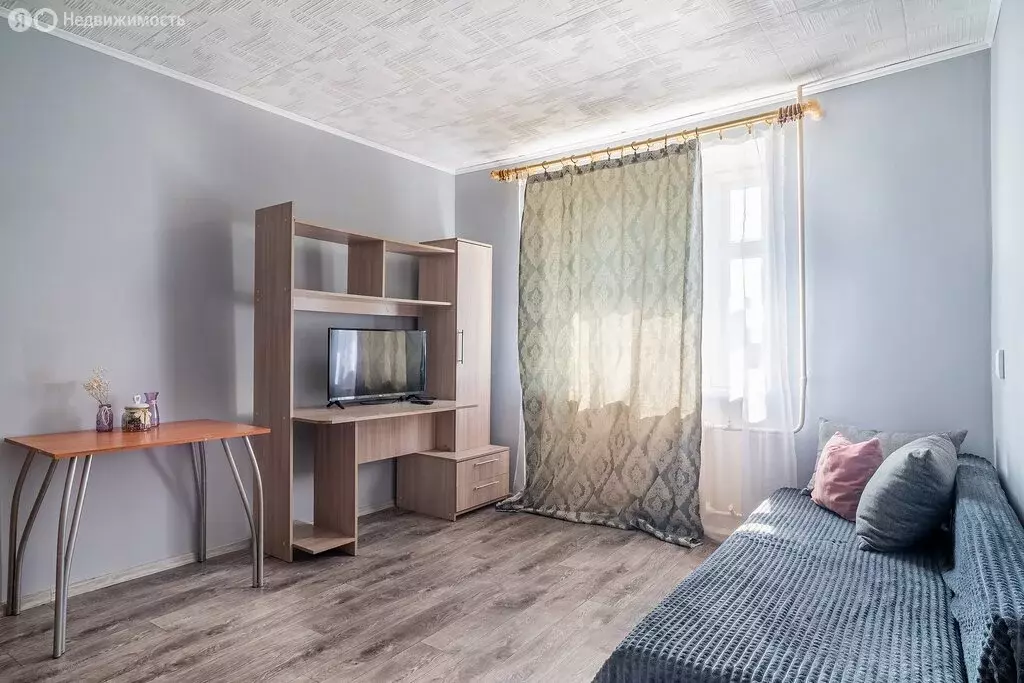 1к в 7-комнатной квартире (13 м) - Фото 0