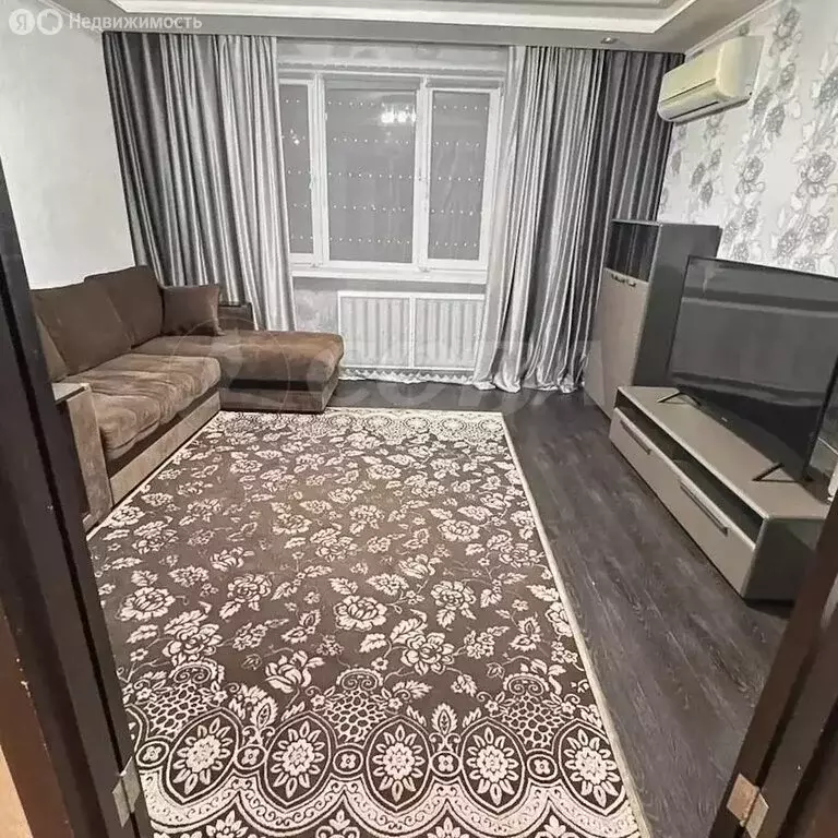 3-комнатная квартира: Тюмень, Холодильная улица, 13 (58.2 м) - Фото 2