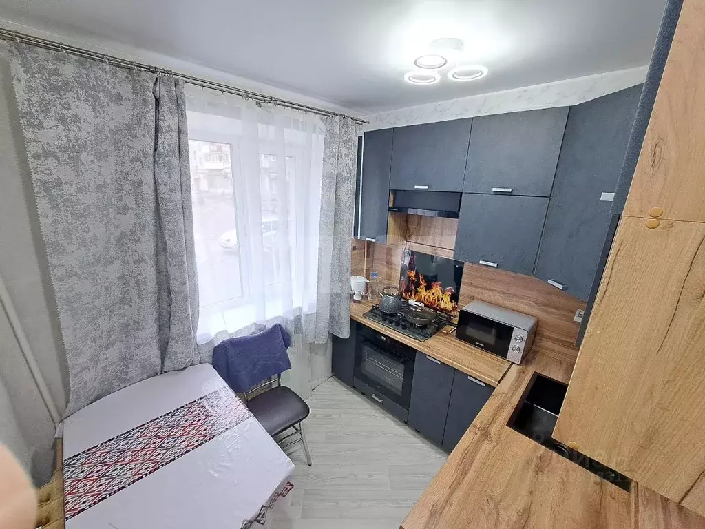 3-к кв. Вологодская область, Сокол ул. Кирова, 38 (58.5 м) - Фото 1
