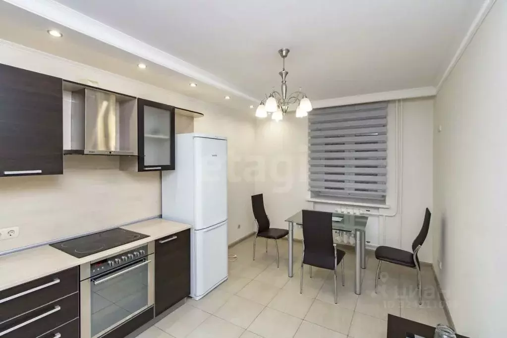 1-к кв. Тюменская область, Тюмень ул. Энергетиков, 16 (50.0 м) - Фото 1