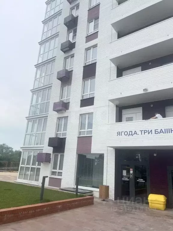 2-к кв. Брянская область, Брянск ул. Комарова, 47 (61.3 м) - Фото 0