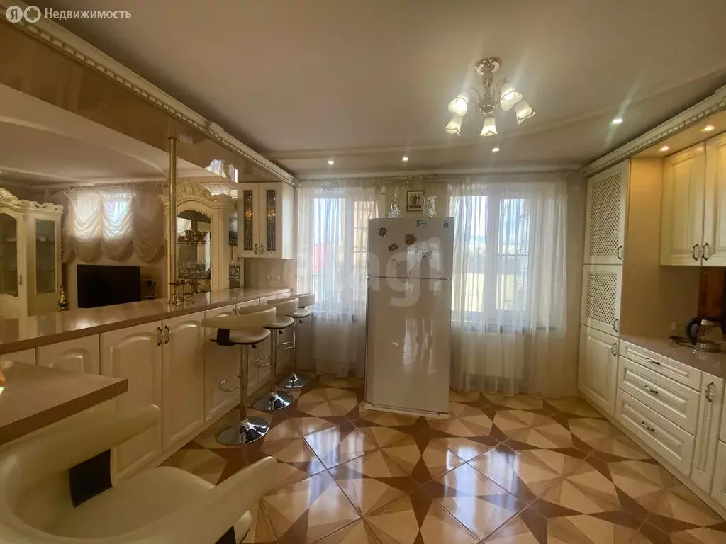 2-комнатная квартира: Пятигорск, улица 50 лет ВЛКСМ, 160 (100.6 м) - Фото 2