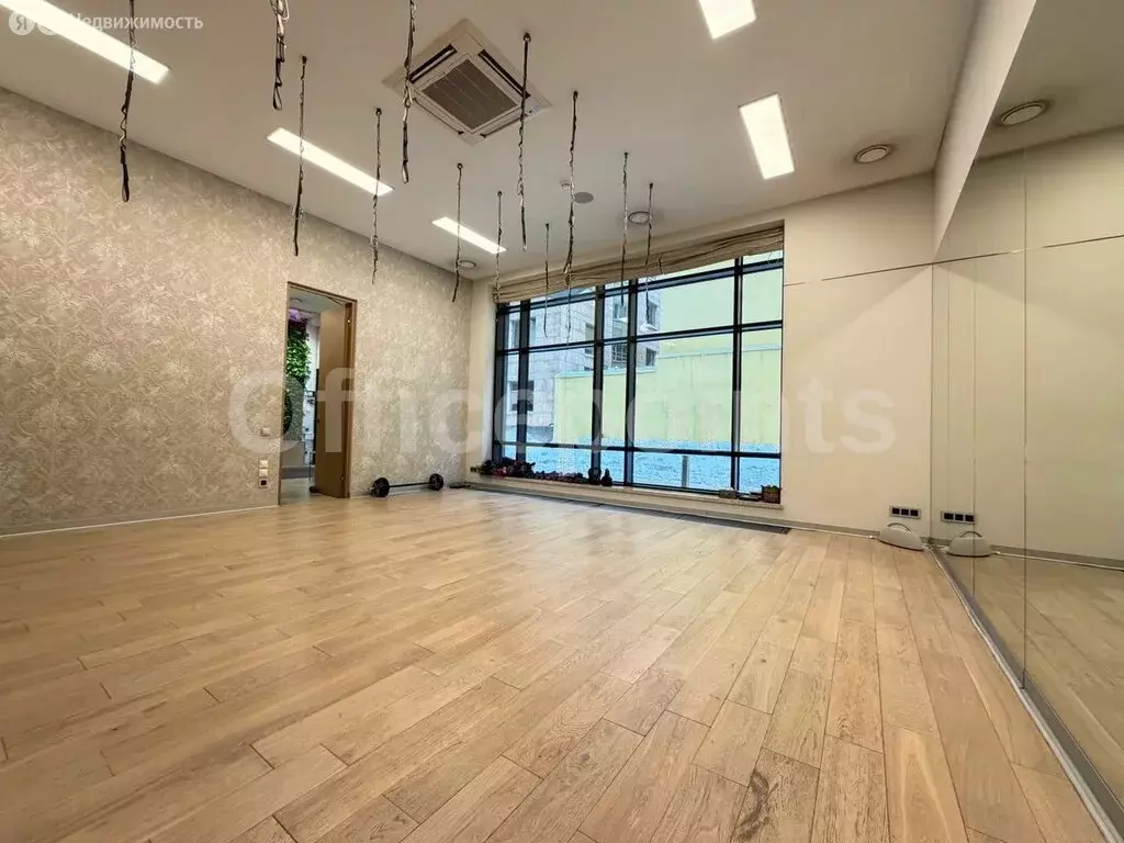 Офис (100 м) - Фото 0