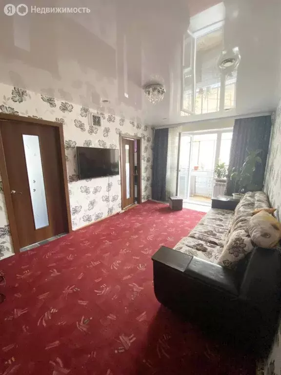 4-комнатная квартира: Чебаркуль, улица Мира, 28 (60.7 м) - Фото 1